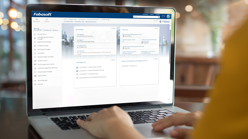 Laptop mit Fabasoft DORA 