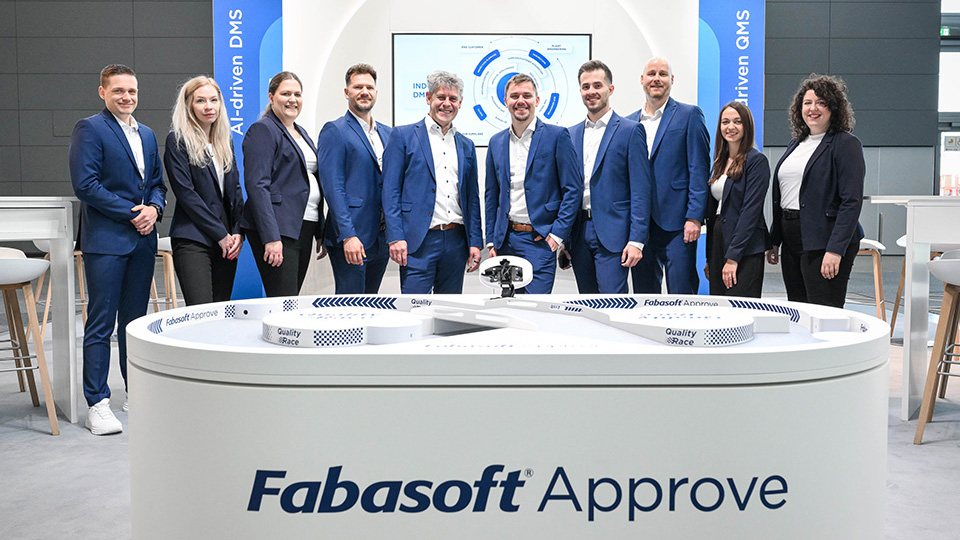 Das Team von Fabasoft Approve auf der Control 2025